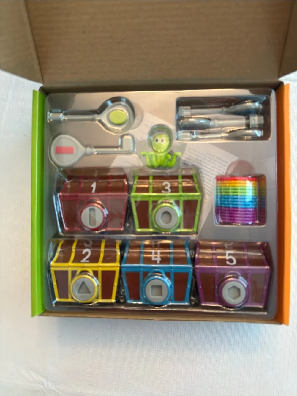 Learning Resources Sorting Surprise Pirate Treasure - Red, Green, Purple, Yellow